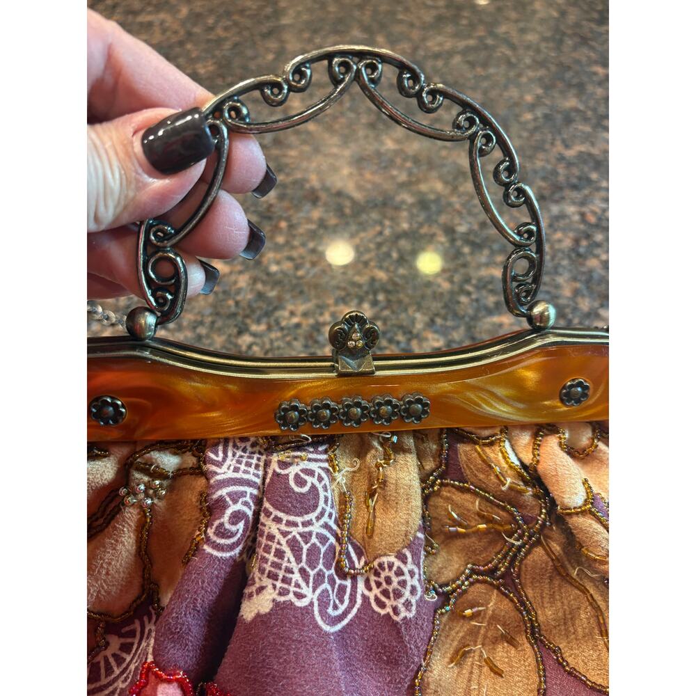 Vintage Velia Tortoise Frame Beaded Floral Clutch - Picture 3 of 12